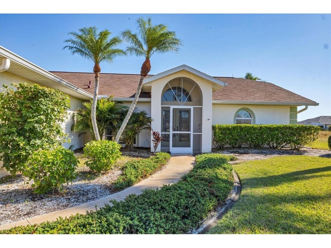 201 Fairway Road Rotonda West FL 33947 D6144110 image1