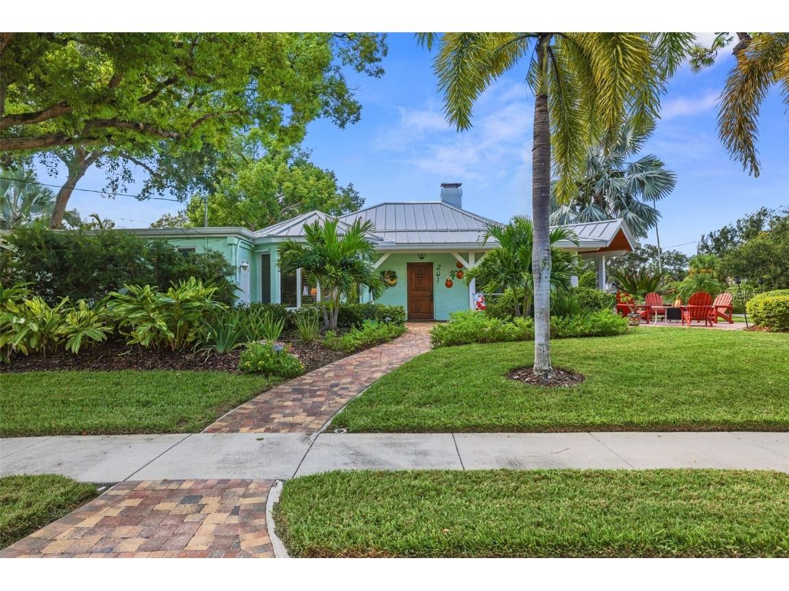 201 Florida Avenue Dunedin FL 34698 TB8337332 image1