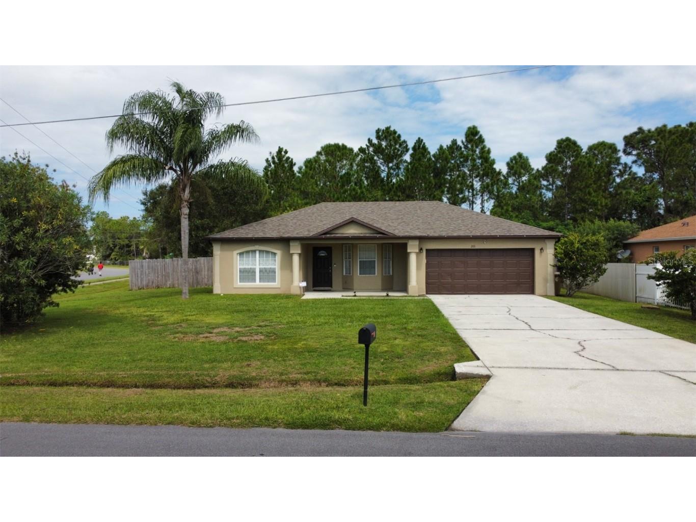 201 Great Yarmouth Court Kissimmee FL 34758 O6175357 image1