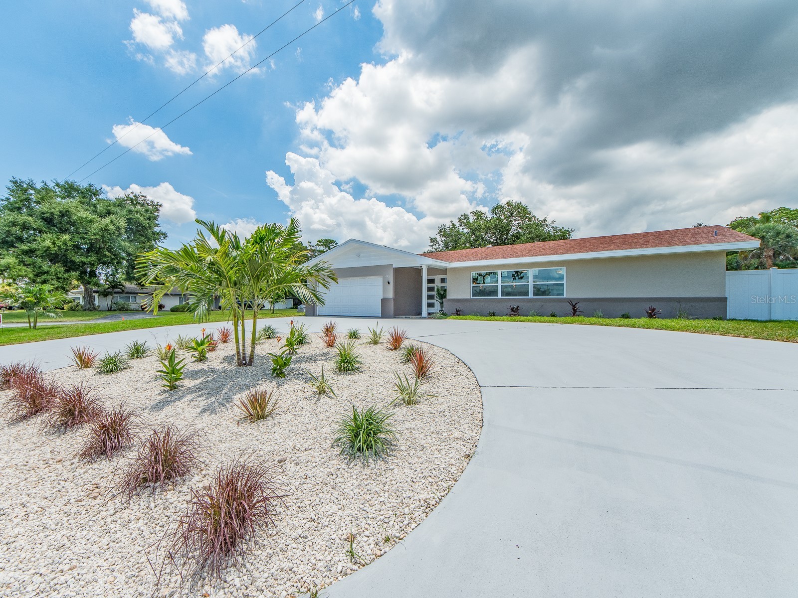 201 Harbor Bluff Drive Largo FL 33770 TB8525941 image1