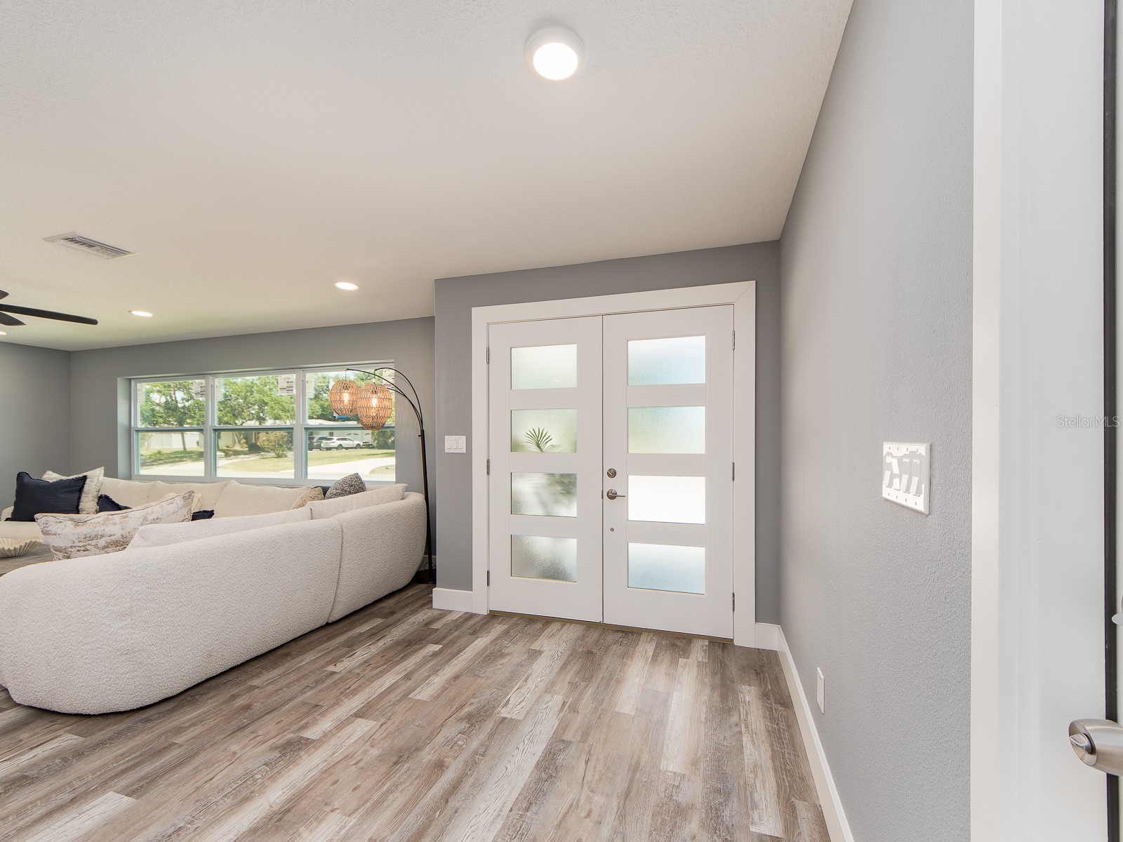 201 Harbor Bluff Drive Largo FL 33770 TB8525941 image13