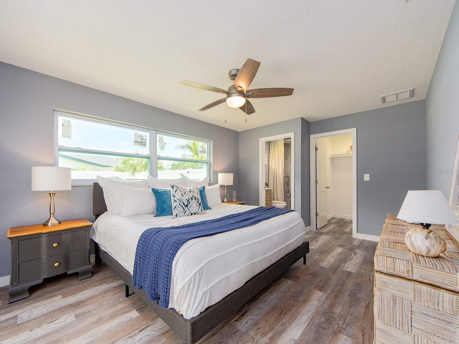201 Harbor Bluff Drive Largo FL 33770 TB8525941 image2