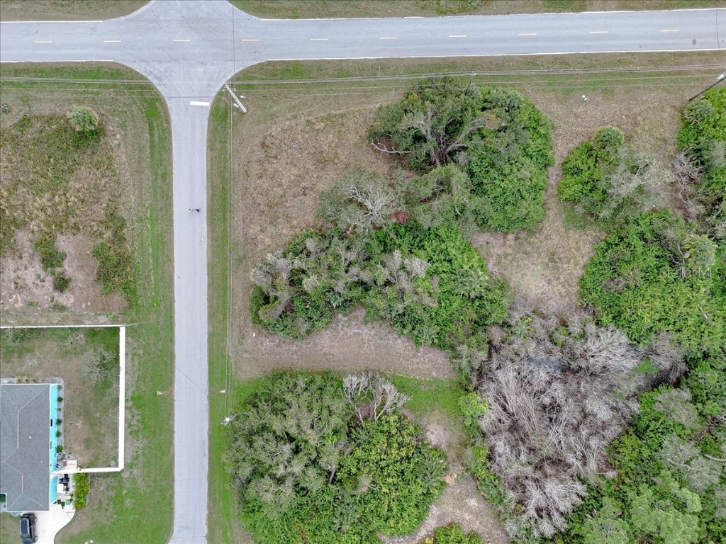 201 Hardee Way Rotonda West FL 33947 O6366907 image2