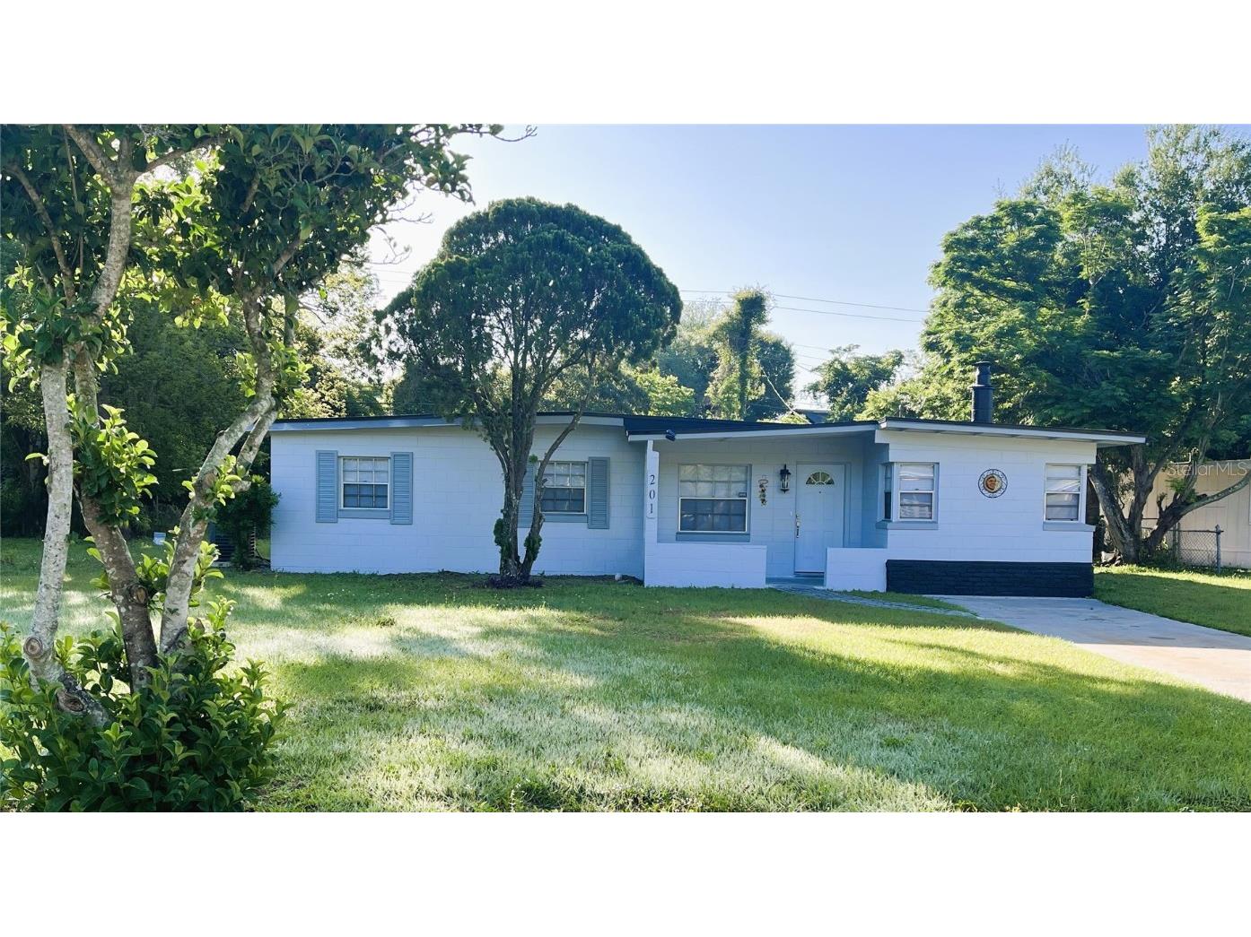 201 Hays Drive Sanford FL 32771 O6199314 image1