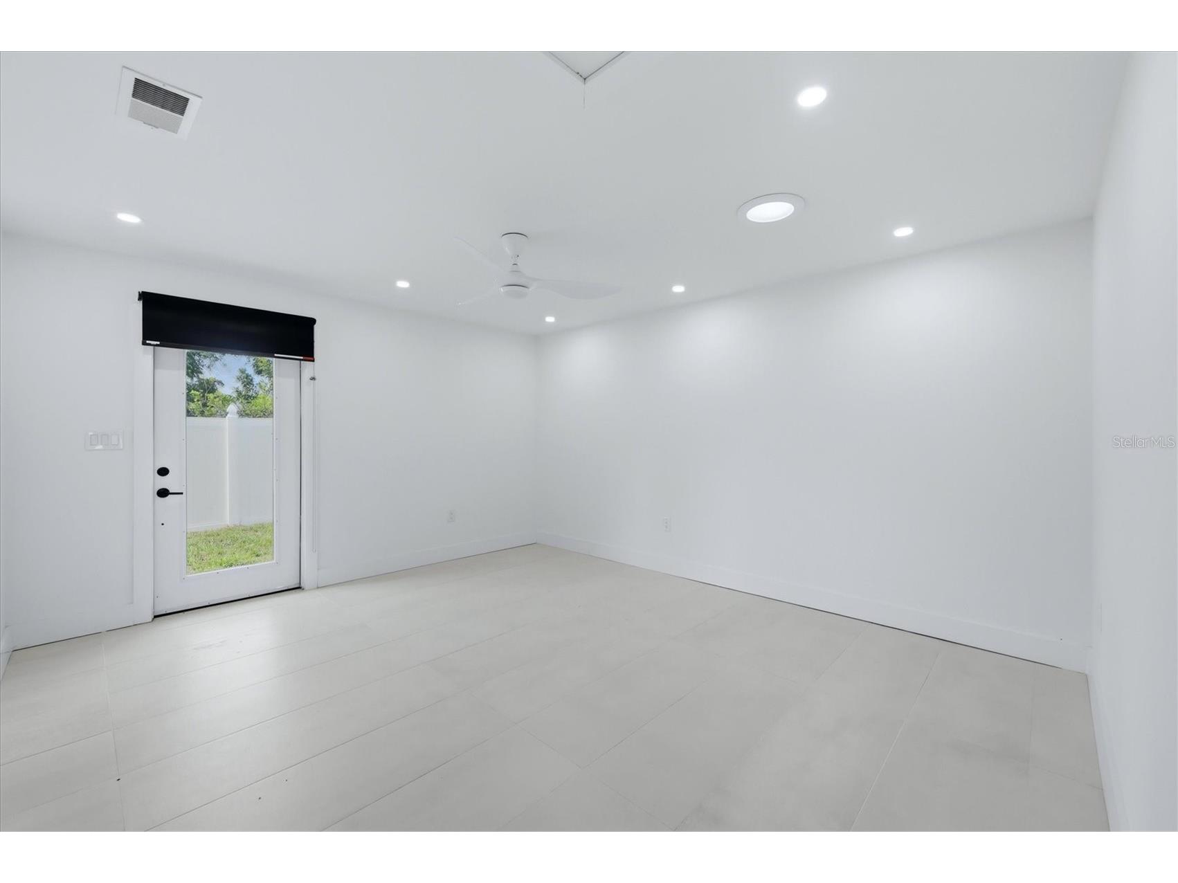 201 Honore Avenue Sarasota FL 34232 A4694437 image21
