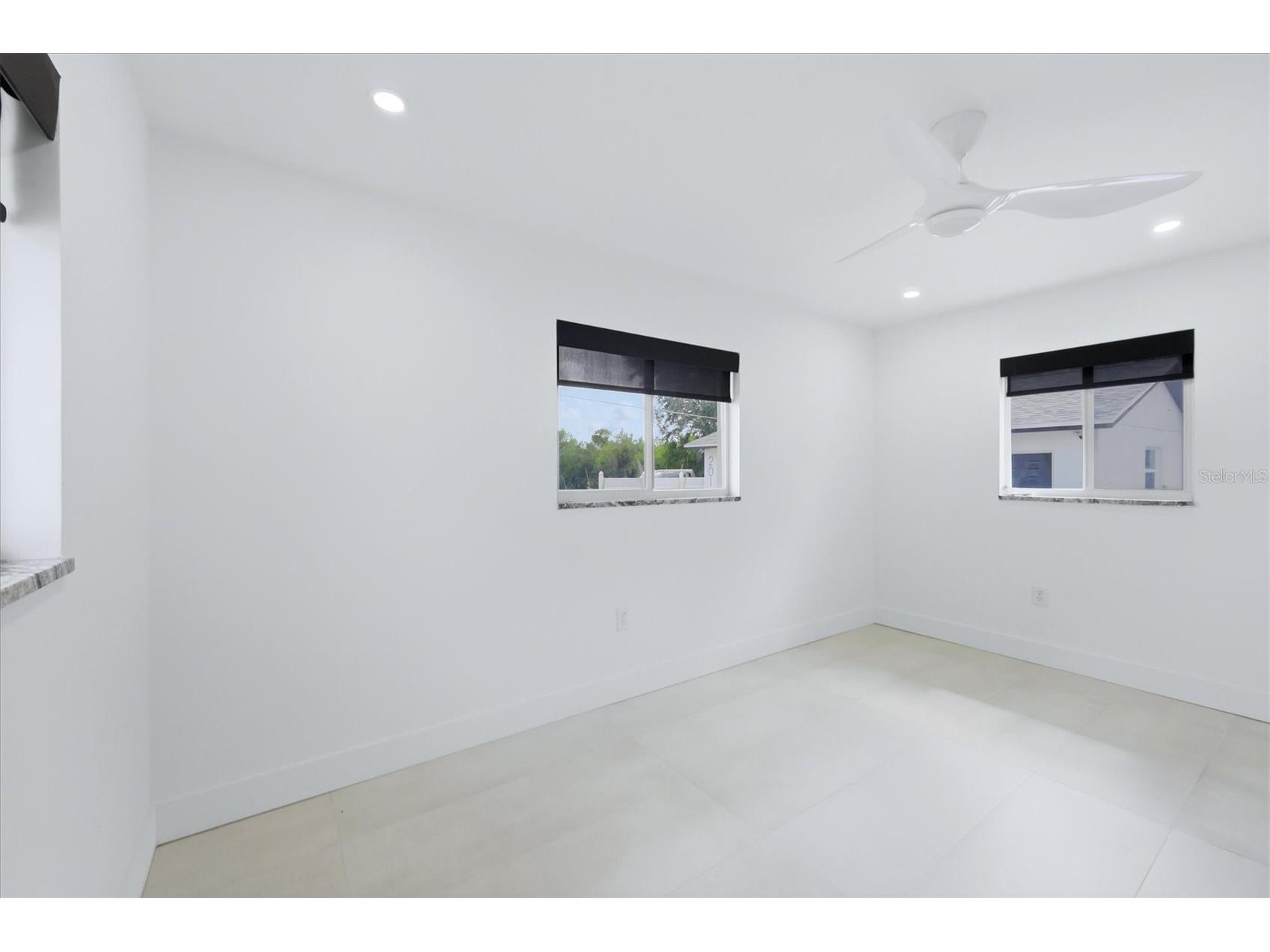 201 Honore Avenue Sarasota FL 34232 A4694437 image24