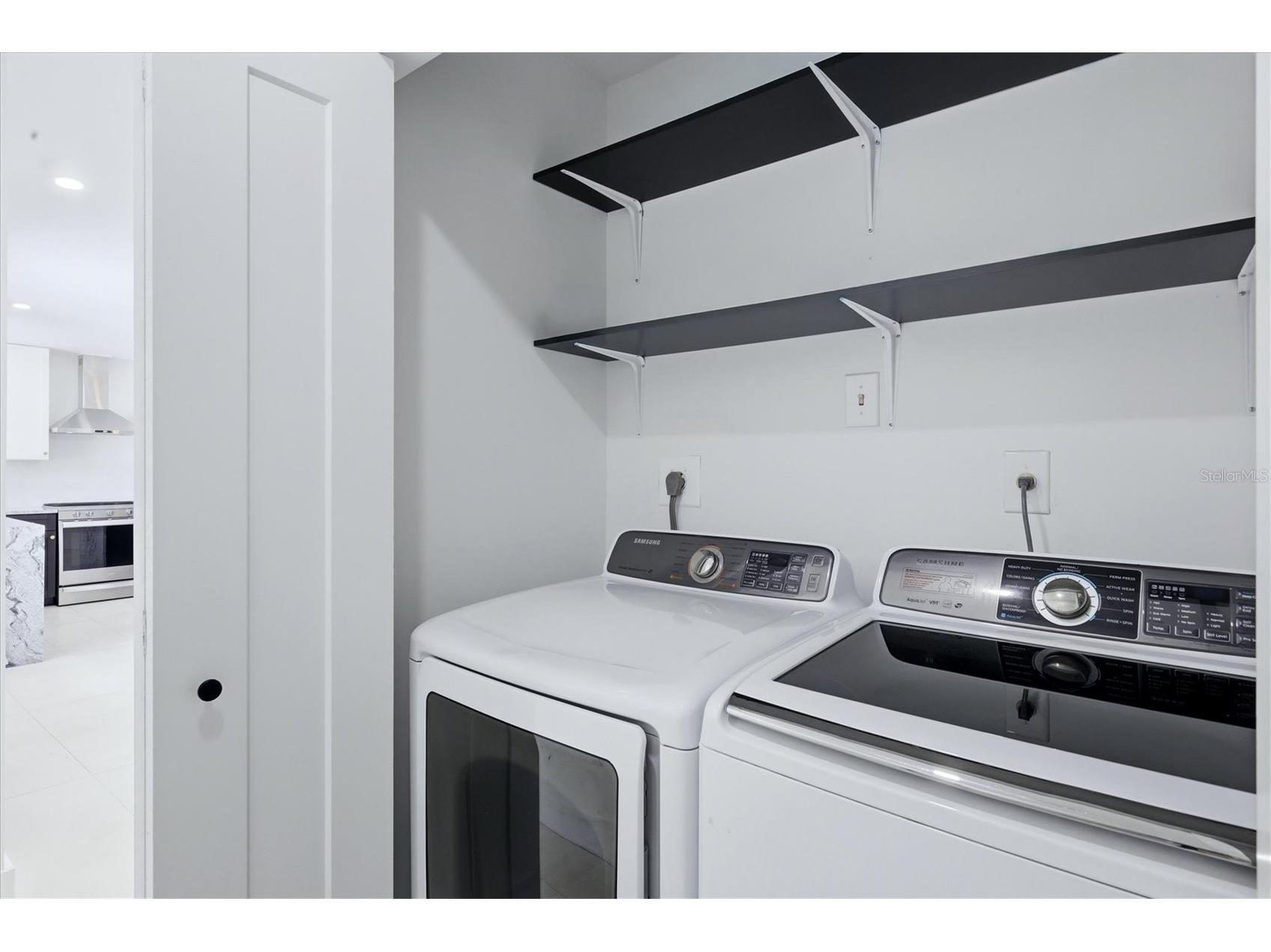 201 Honore Avenue Sarasota FL 34232 A4694437 image26