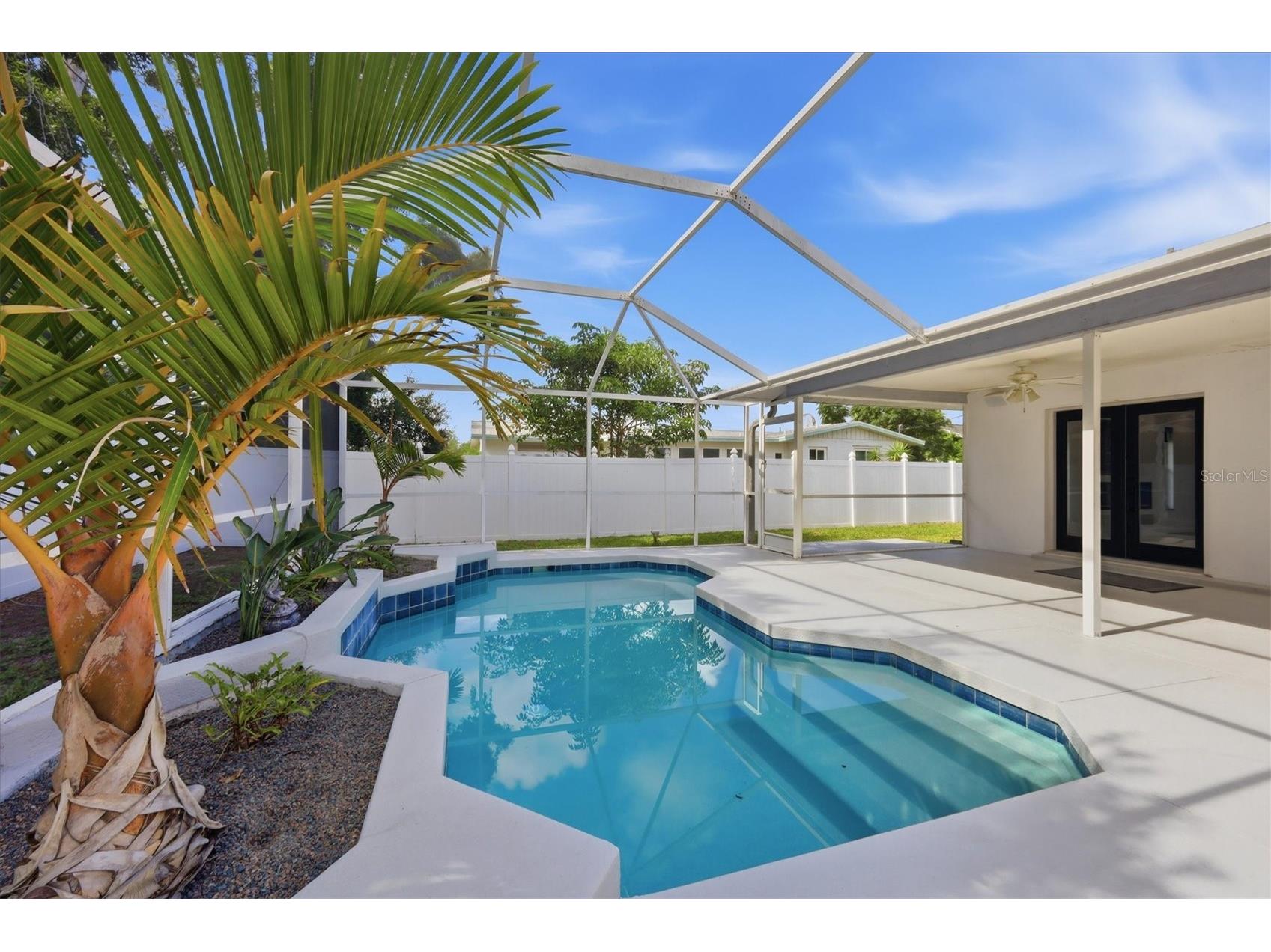 201 Honore Avenue Sarasota FL 34232 A4694437 image35