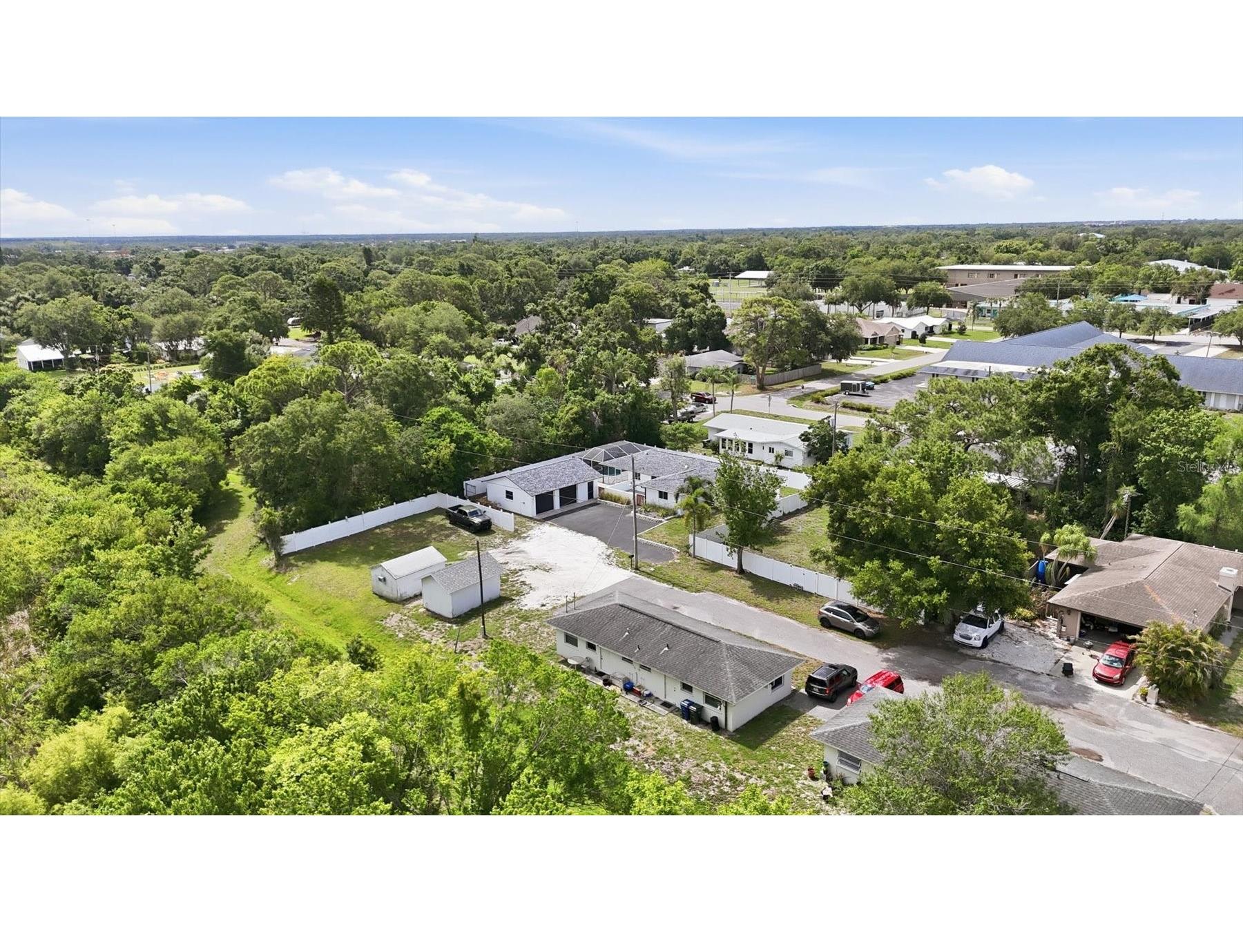 201 Honore Avenue Sarasota FL 34232 A4694437 image57