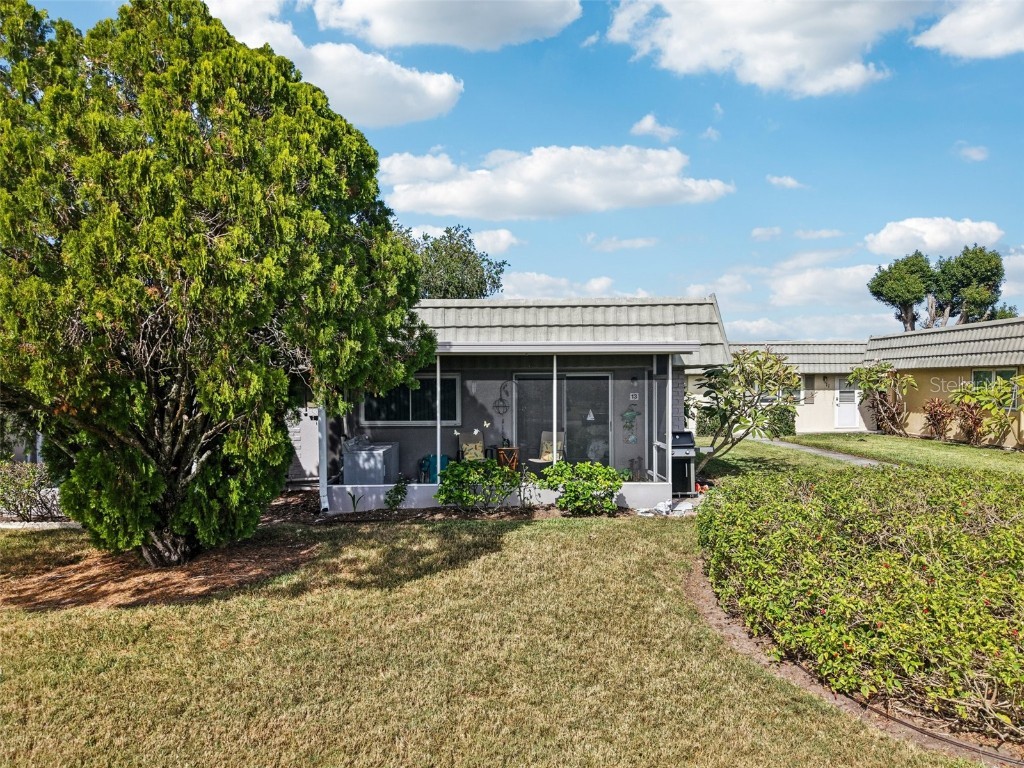 201 Kings Boulevard #13 Sun City Center FL 33573 TB8446711 image2