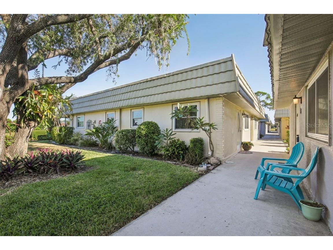 201 Kings Boulevard #13 Sun City Center FL 33573 TB8446711 image24