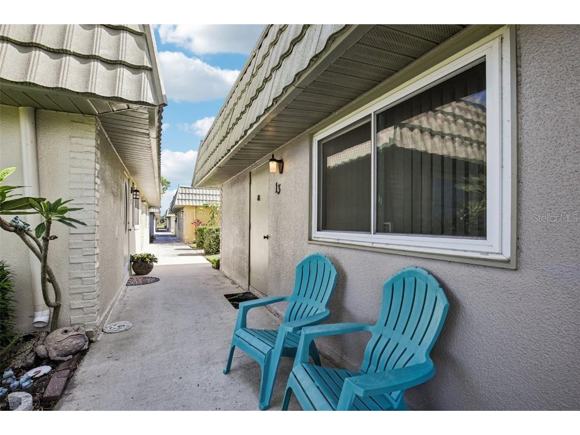 201 Kings Boulevard #13 Sun City Center FL 33573 TB8446711 image5