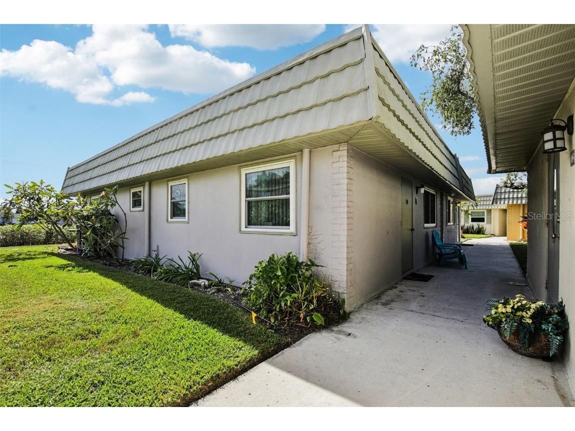 201 Kings Boulevard #13 Sun City Center FL 33573 TB8446711 image50