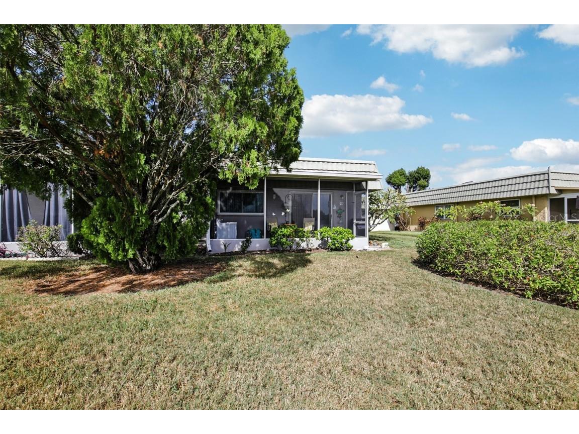 201 Kings Boulevard #13 Sun City Center FL 33573 TB8446711 image54