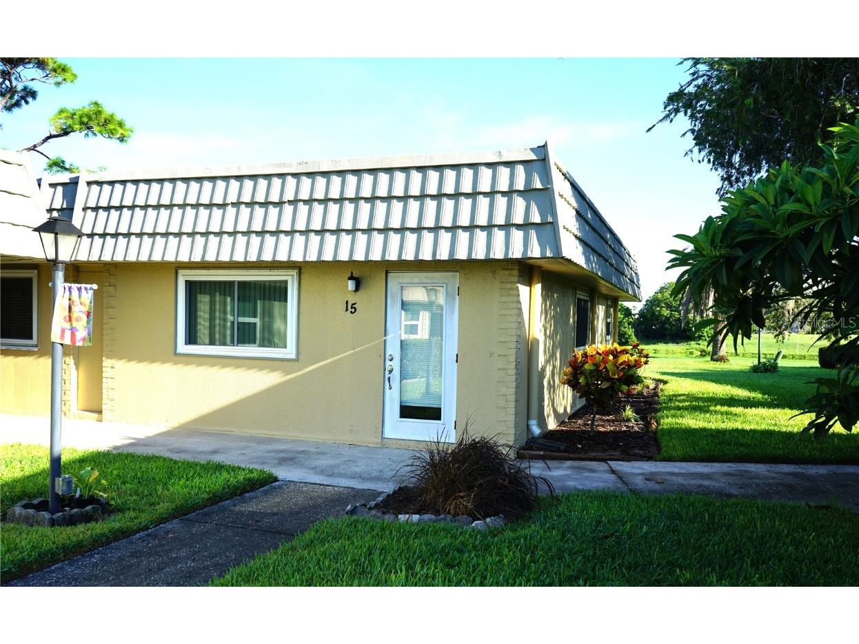 201 Kings Boulevard #15 Sun City Center FL 33573 T3463898 image1