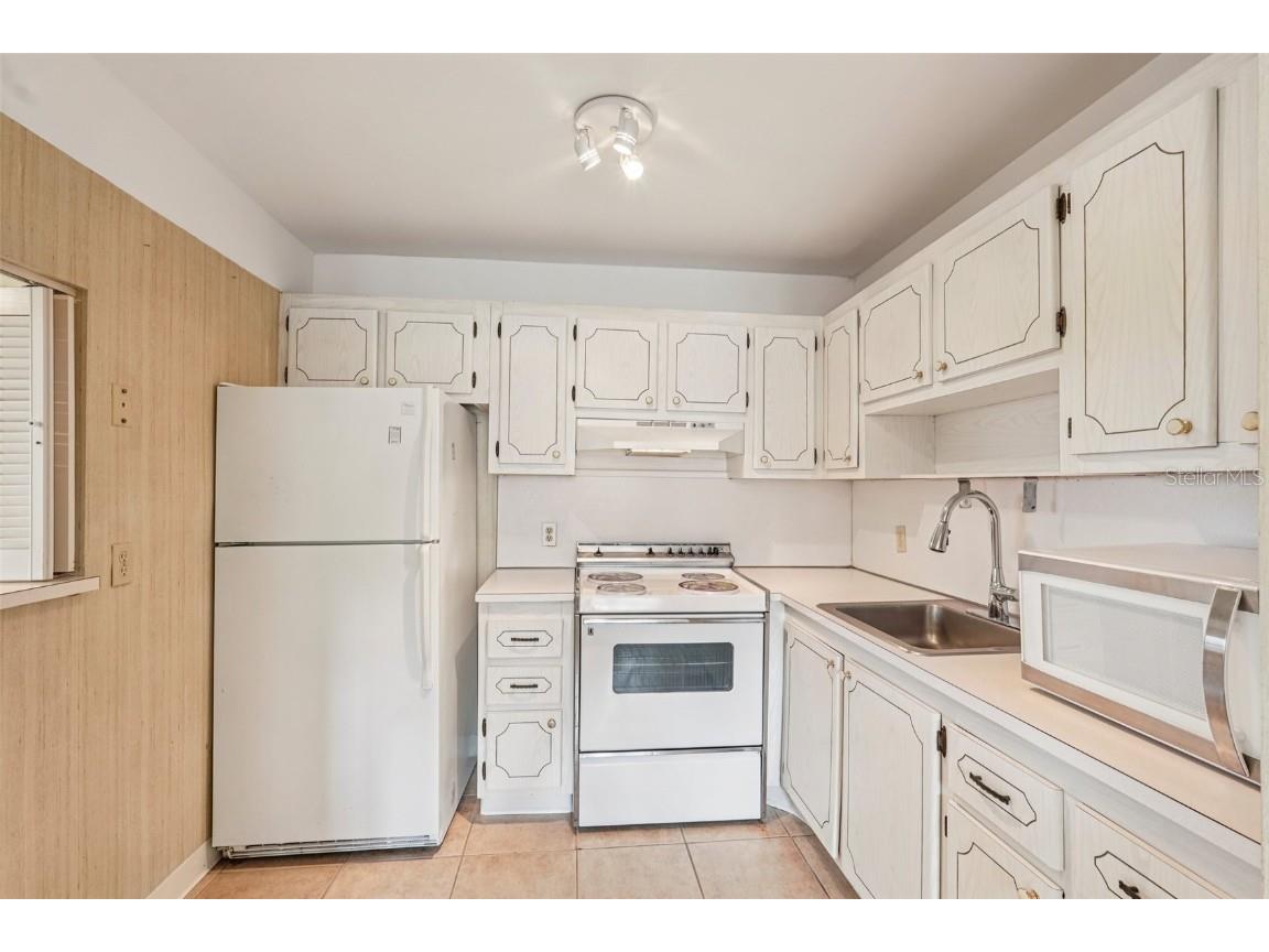 201 Kings Boulevard #19 Sun City Center FL 33573 TB8409482 image11