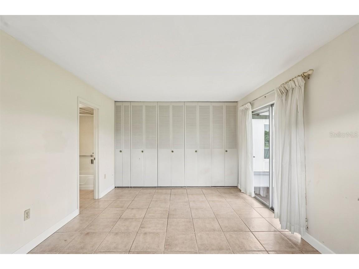 201 Kings Boulevard #19 Sun City Center FL 33573 TB8409482 image14