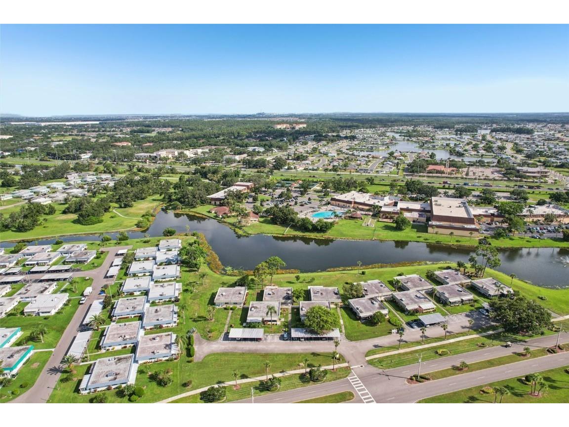 201 Kings Boulevard #19 Sun City Center FL 33573 TB8409482 image40