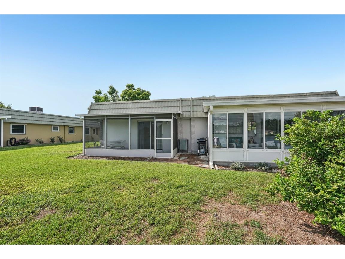 201 Kings Boulevard #19 Sun City Center FL 33573 TB8409482 image49