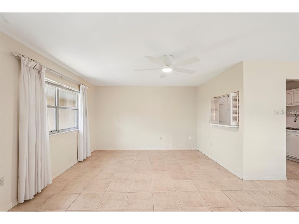 201 Kings Boulevard #19 Sun City Center FL 33573 TB8409482 image5
