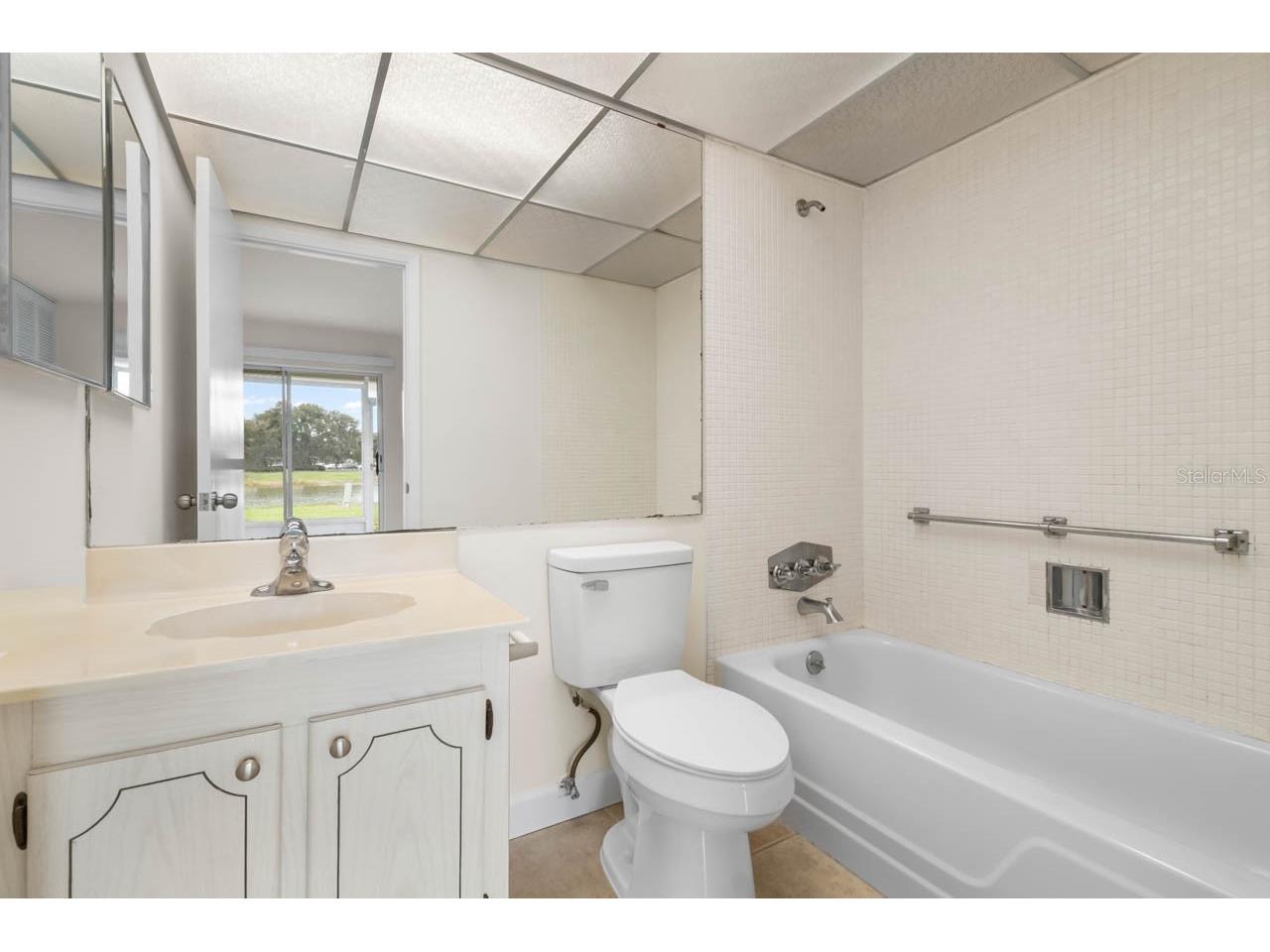 201 Kings Boulevard #19 Sun City Center FL 33573 TB8515140 image17