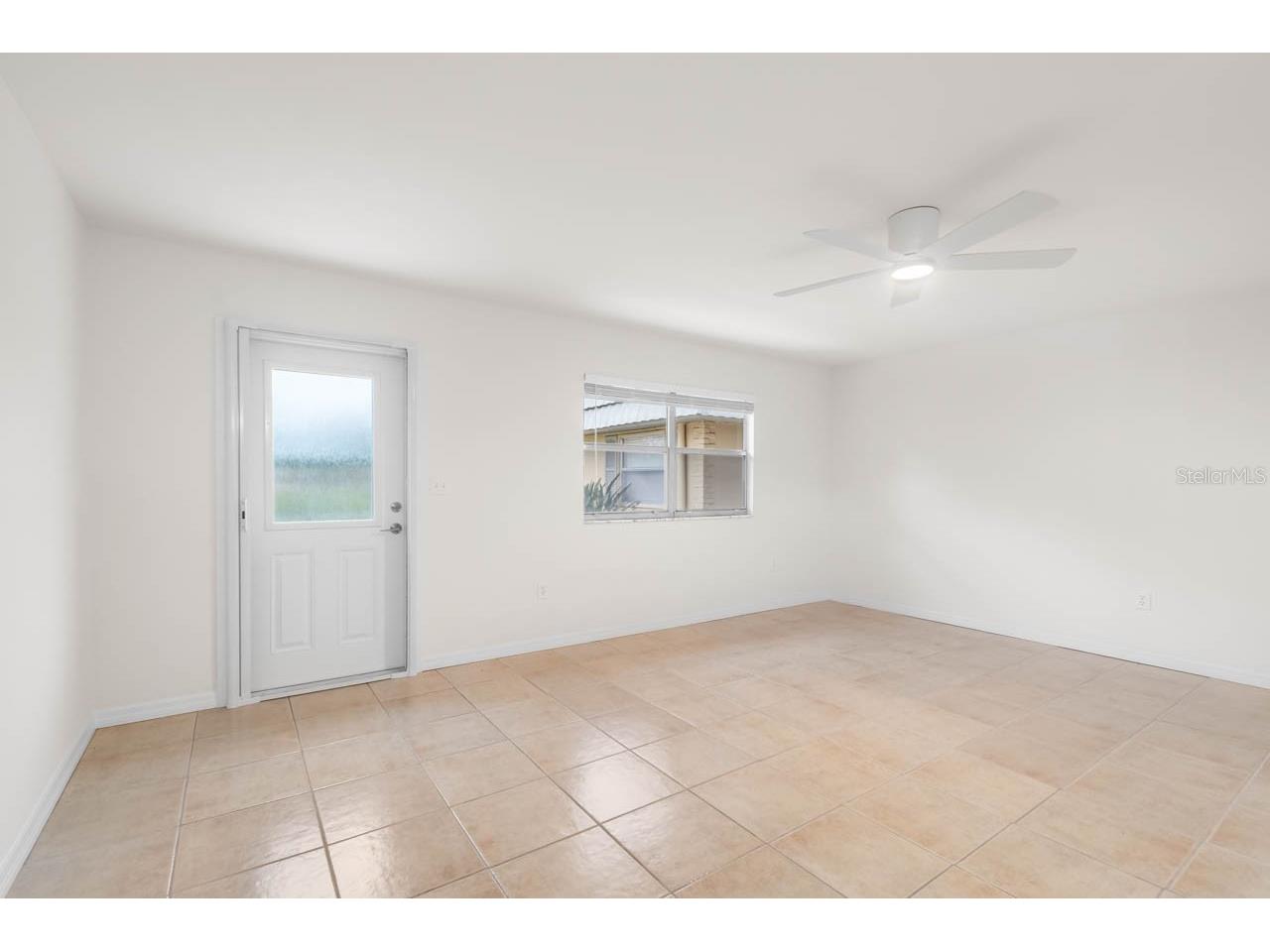 201 Kings Boulevard #19 Sun City Center FL 33573 TB8515140 image4