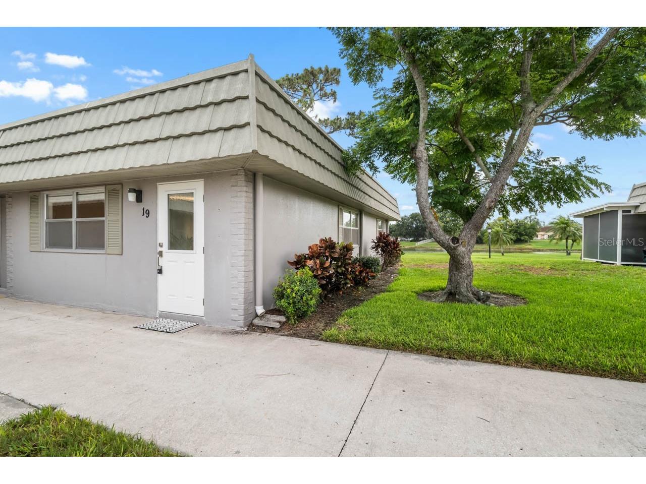 201 Kings Boulevard #19 Sun City Center FL 33573 TB8515140 image57