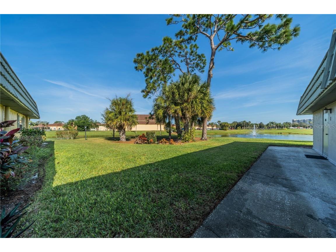 201 Kings Boulevard #2 Sun City Center FL 33573 T3417489 image1