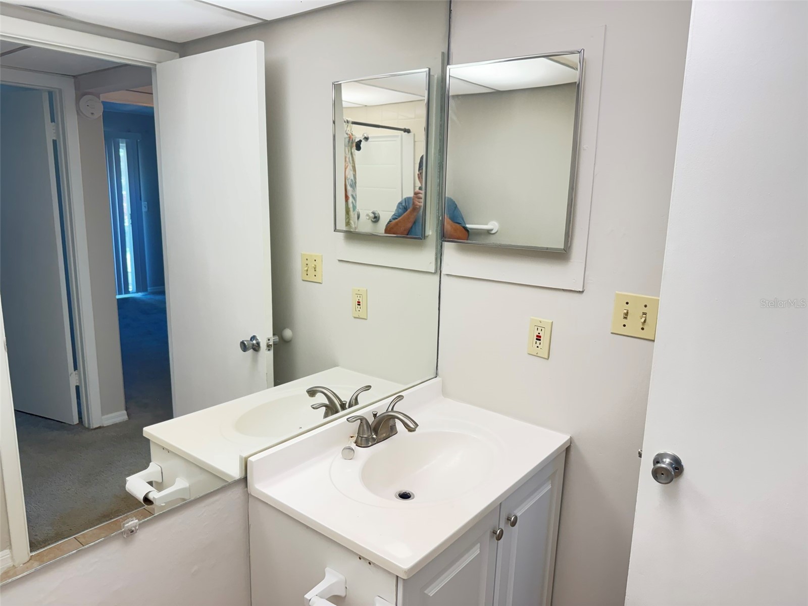 201 Kings Boulevard #5 Sun City Center FL 33573 A4693945 image17