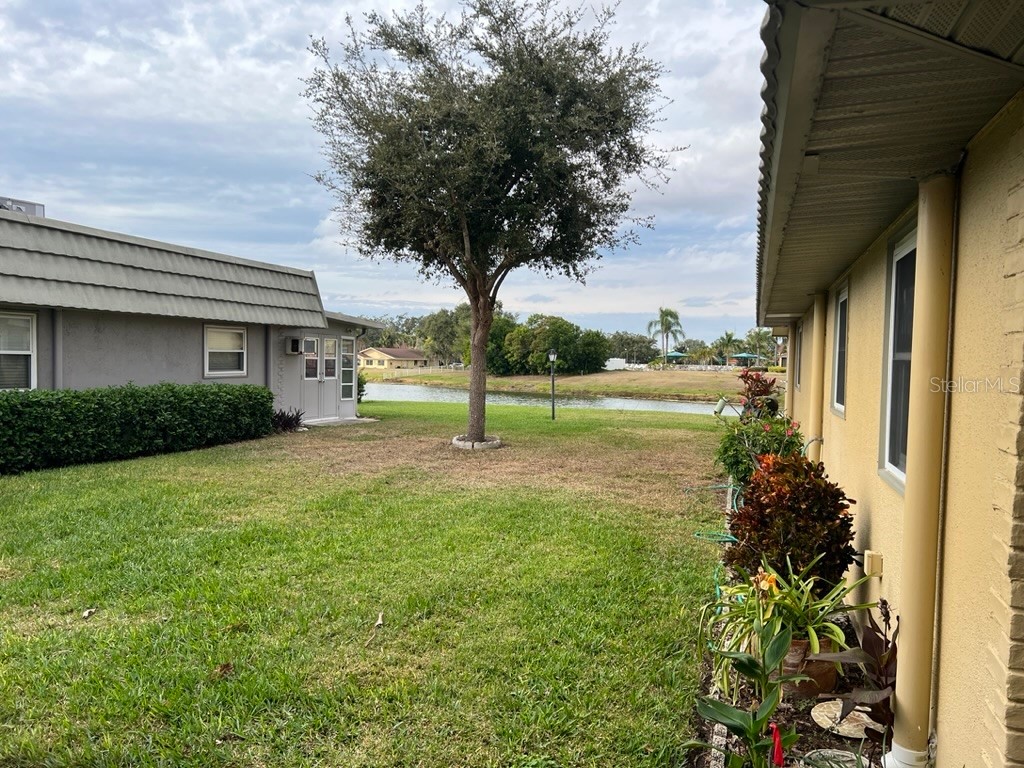 201 Kings Boulevard #5 Sun City Center FL 33573 A4693945 image2
