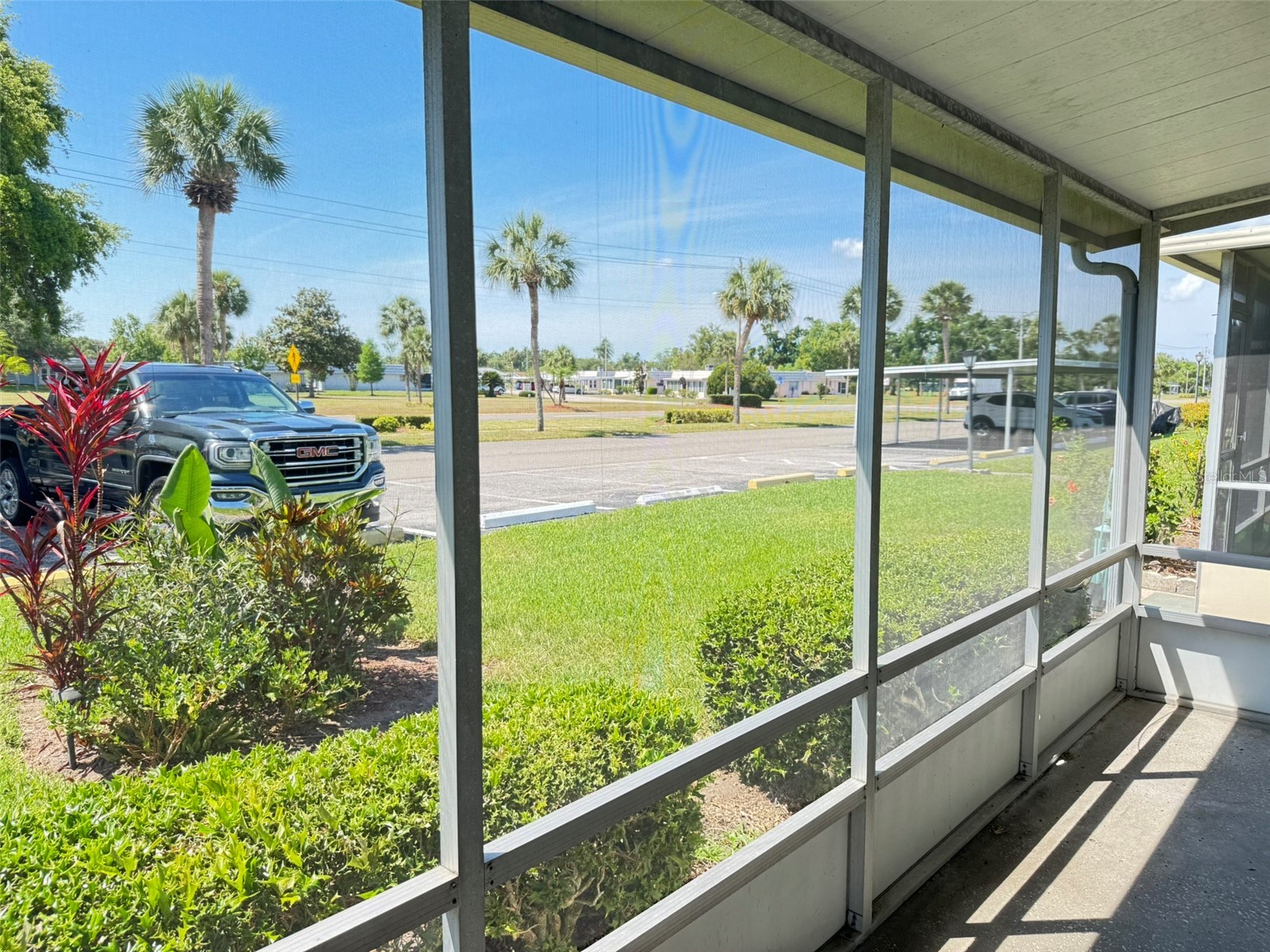 201 Kings Boulevard #5 Sun City Center FL 33573 A4693945 image3