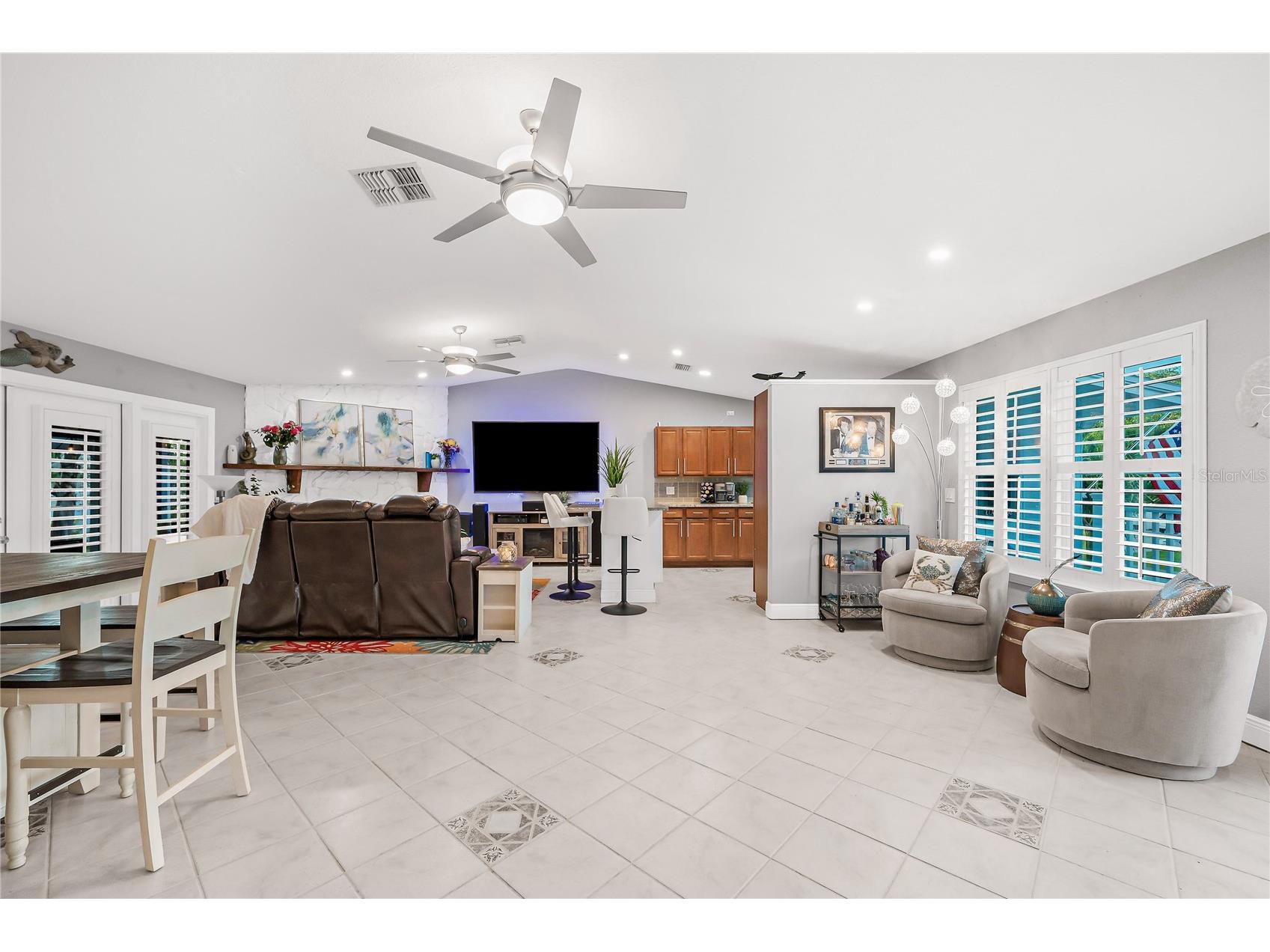 201 Lagoon Drive Palm Harbor FL 34683 TB8510724 image15