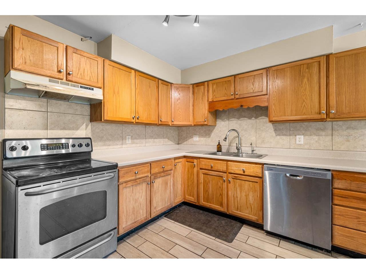 201 Mason Street Brandon FL 33511 TB8519123 image24