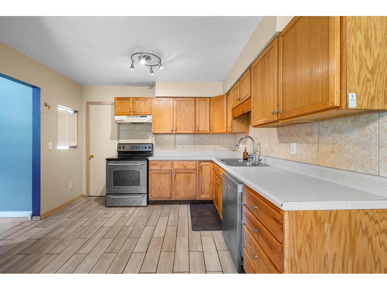 201 Mason Street Brandon FL 33511 TB8519123 image25