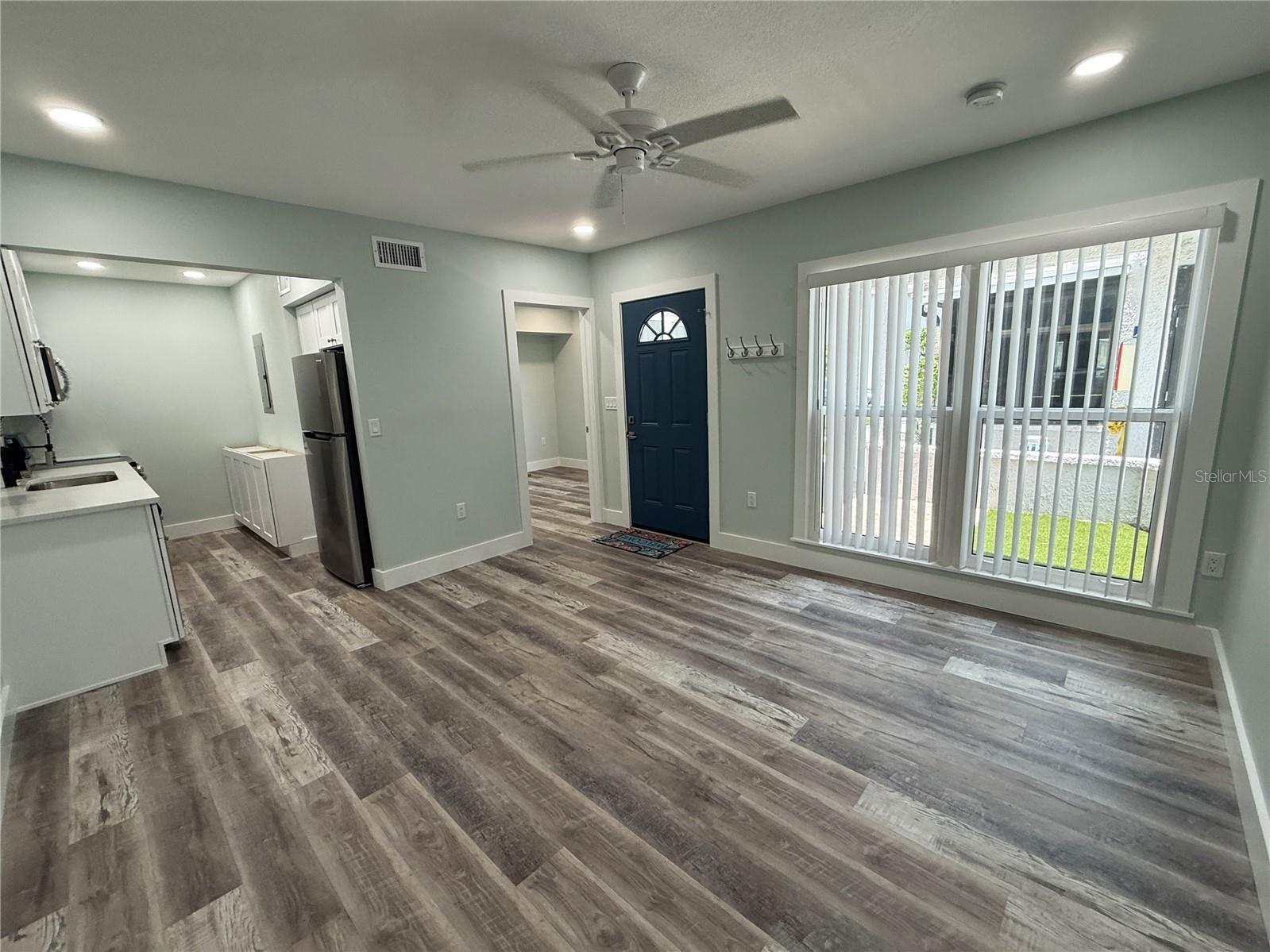 201 Medallion Boulevard #D Madeira Beach FL 33708 TB8528719 image3