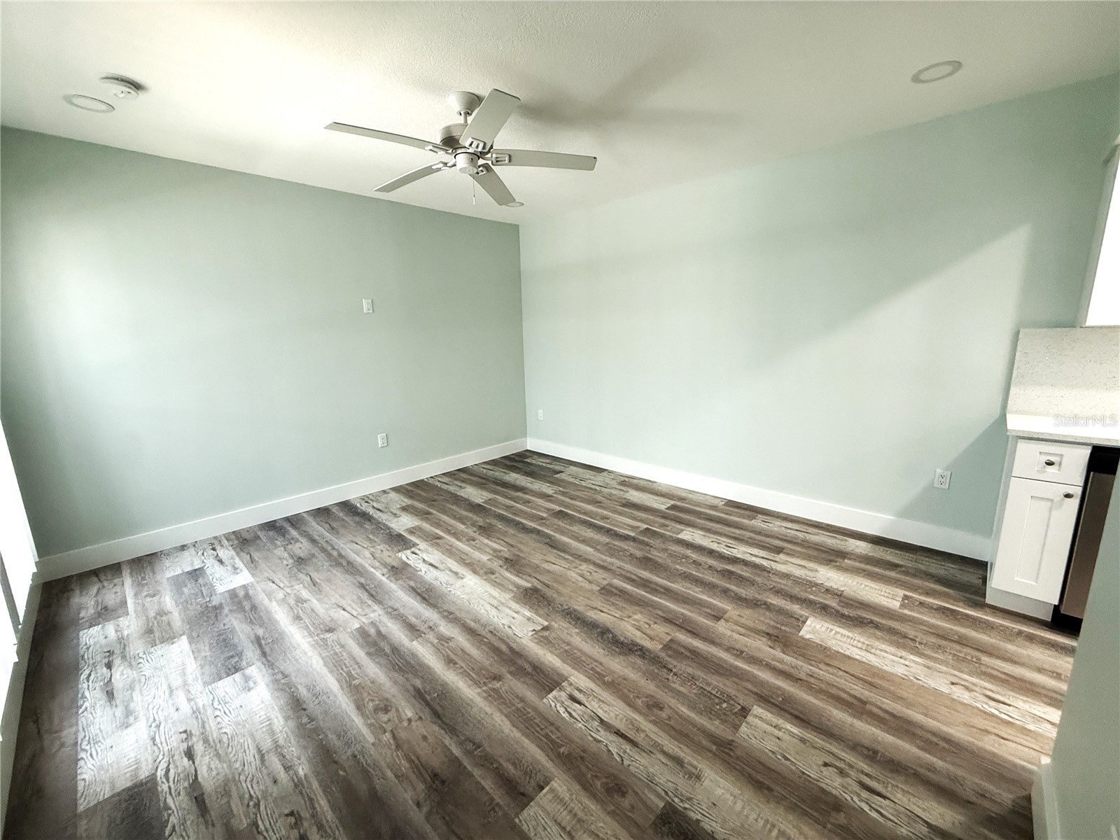 201 Medallion Boulevard #D Madeira Beach FL 33708 TB8528719 image4
