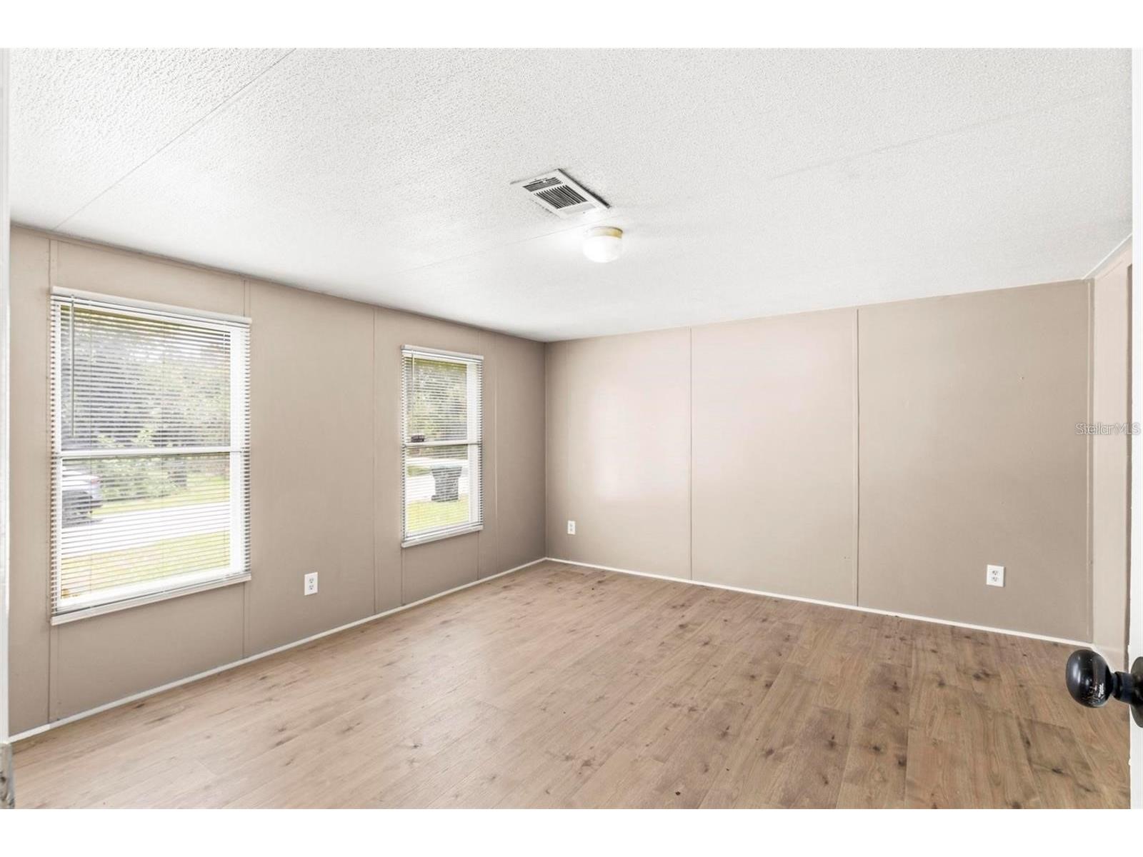 201 N 5th Street Orlando FL 32833 O6391876 image14