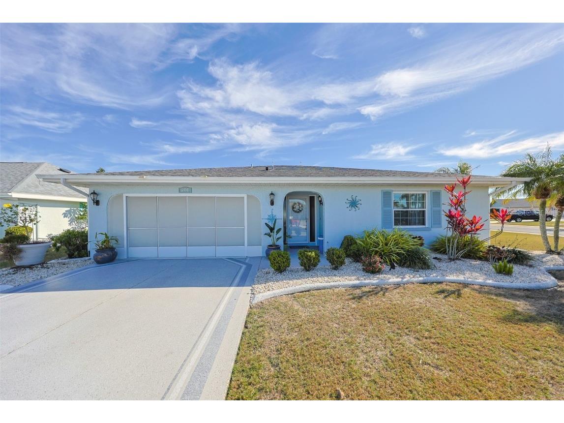 201 N Brockfield Drive Sun City Center FL 33573 T3498091 image1