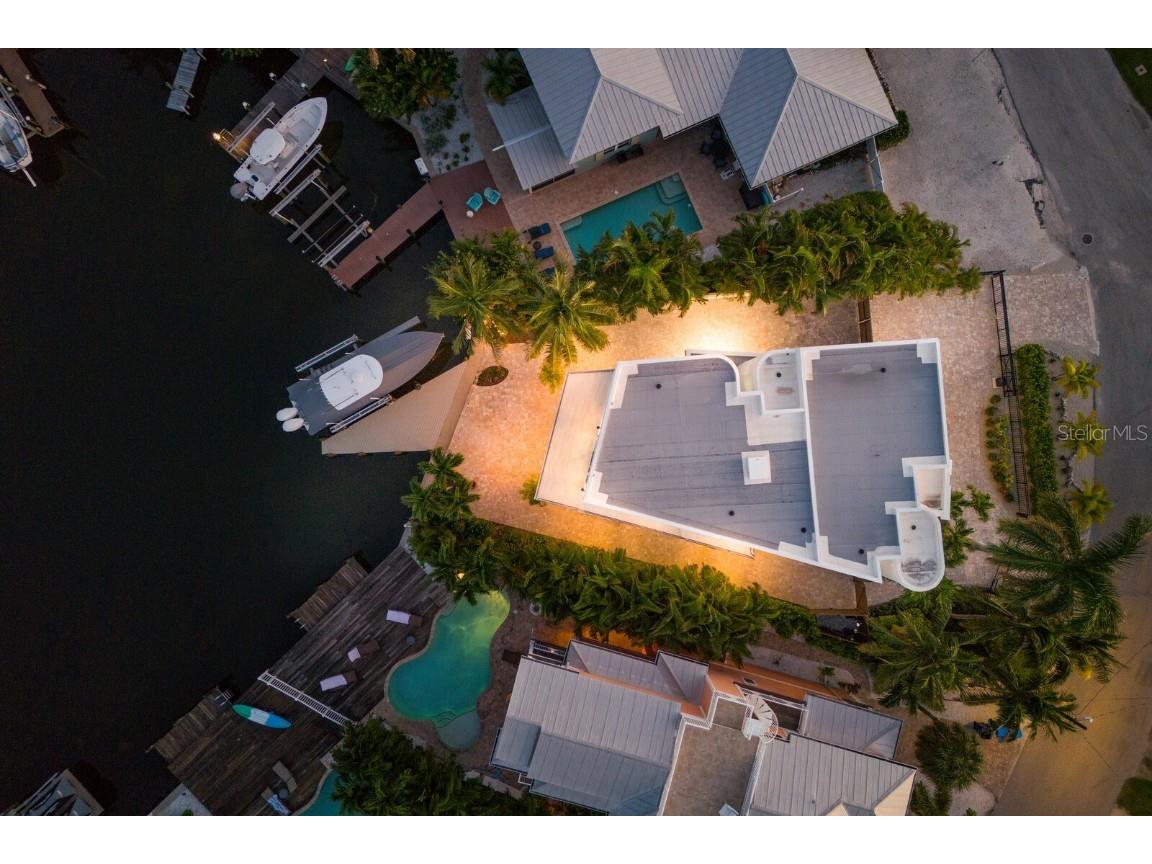 201 N Harbor Drive Holmes Beach FL 34217 A4669504 image10