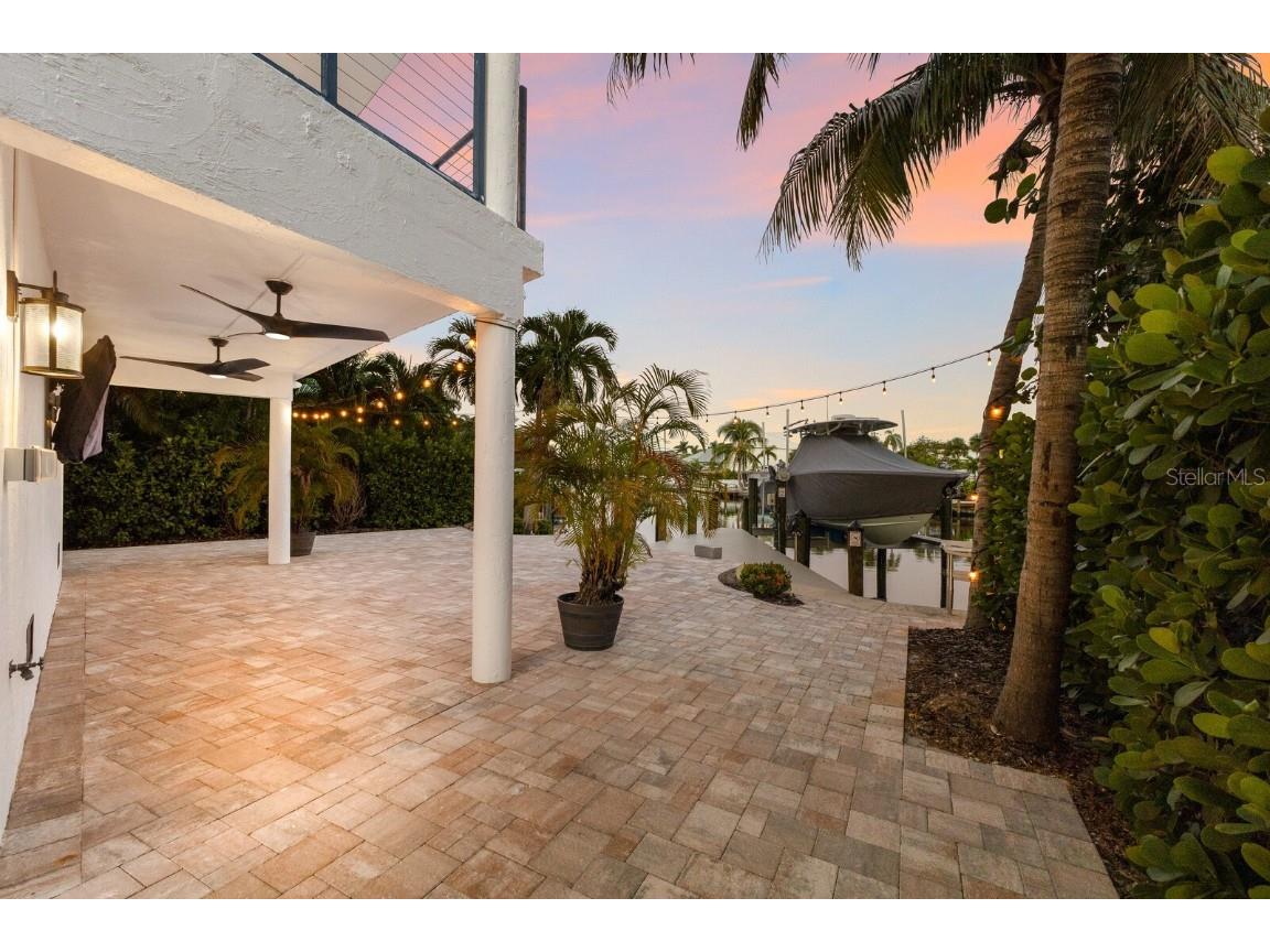 201 N Harbor Drive Holmes Beach FL 34217 A4669504 image13