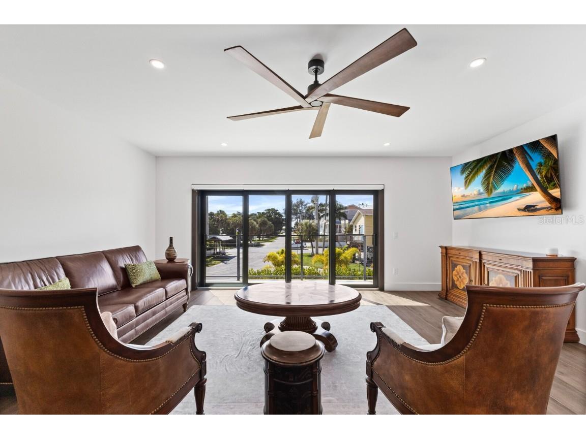 201 N Harbor Drive Holmes Beach FL 34217 A4669504 image28