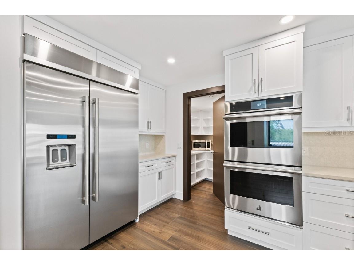 201 N Harbor Drive Holmes Beach FL 34217 A4669504 image38