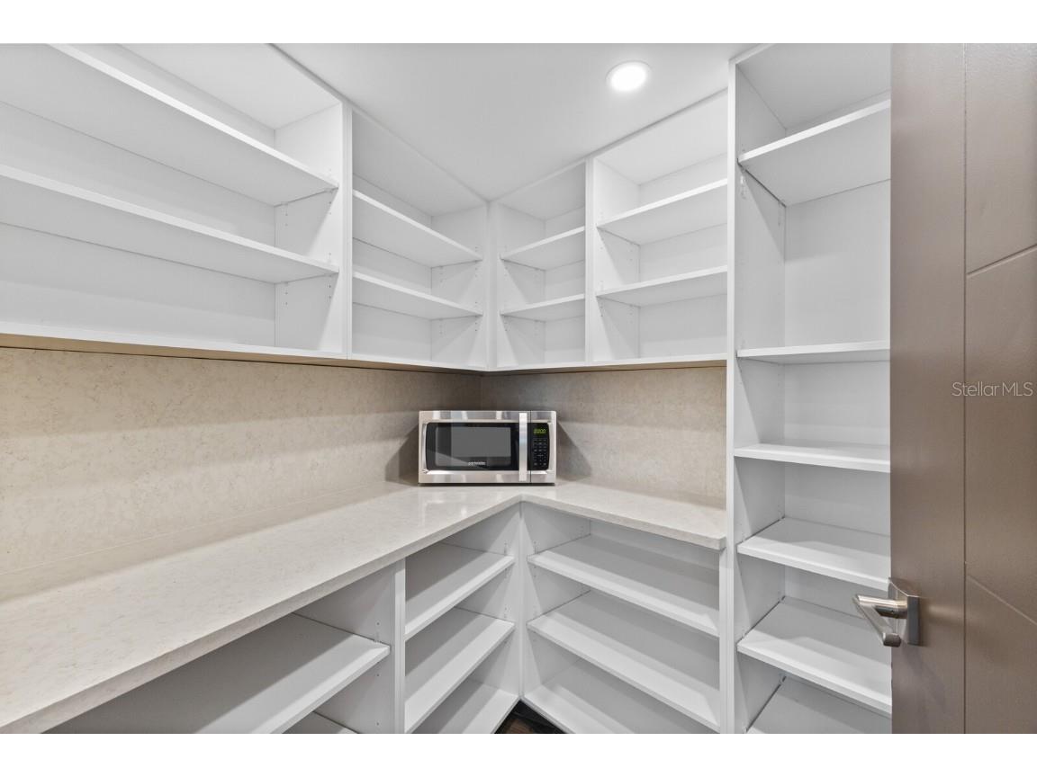 201 N Harbor Drive Holmes Beach FL 34217 A4669504 image39