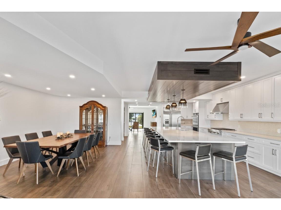 201 N Harbor Drive Holmes Beach FL 34217 A4669504 image40