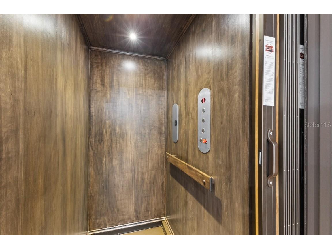 201 N Harbor Drive Holmes Beach FL 34217 A4669504 image72