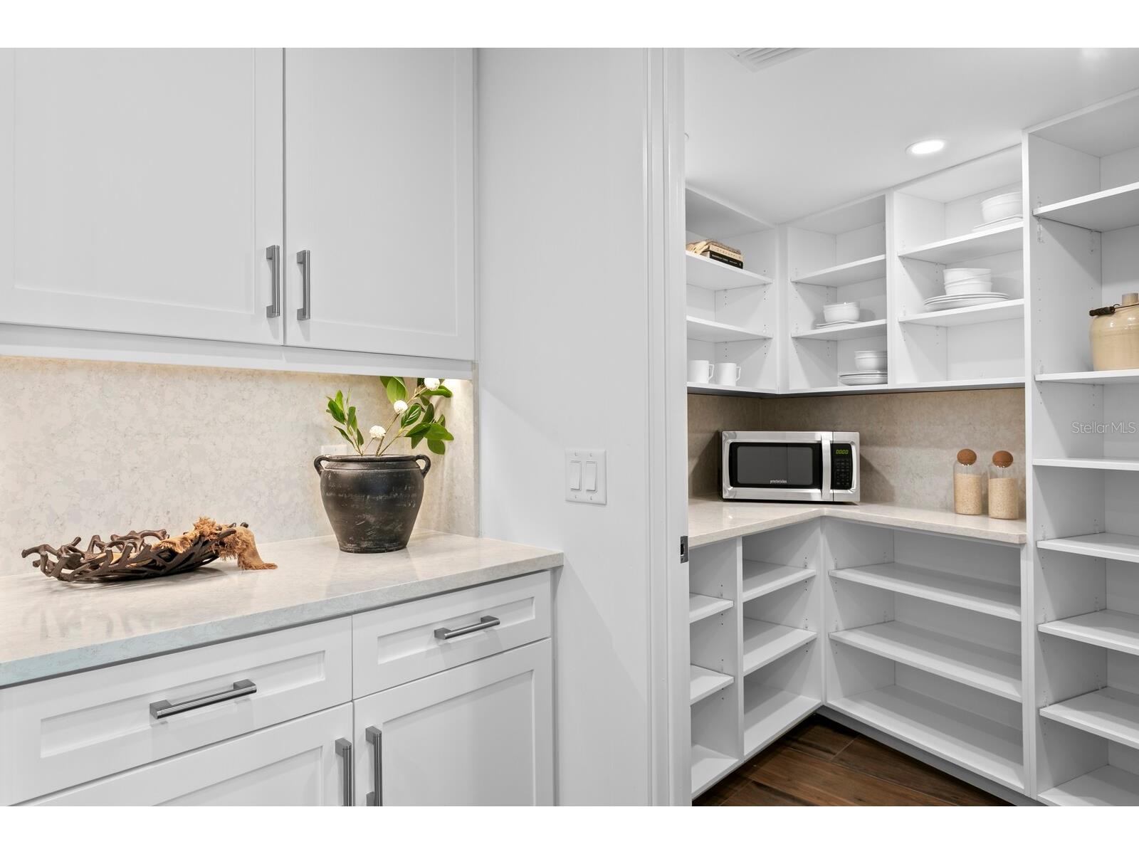201 N Harbor Drive Holmes Beach FL 34217 TB8509893 image21