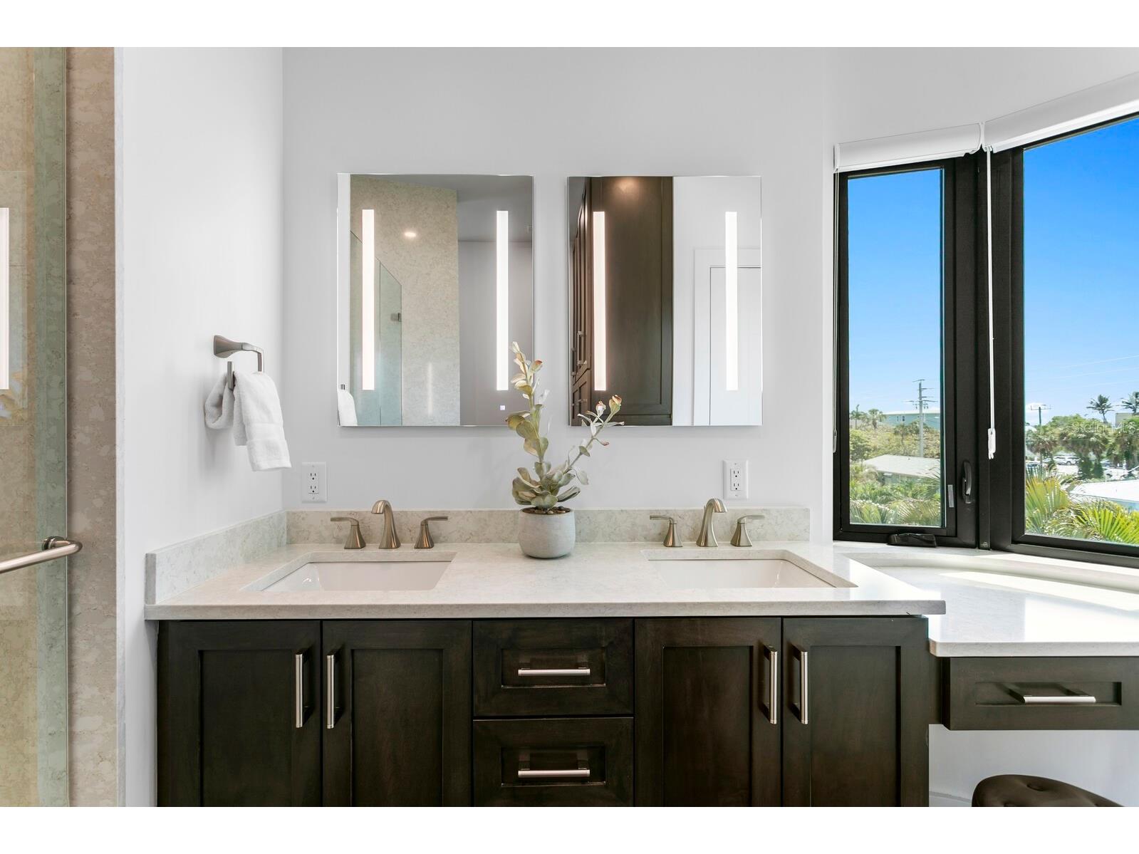 201 N Harbor Drive Holmes Beach FL 34217 TB8509893 image35
