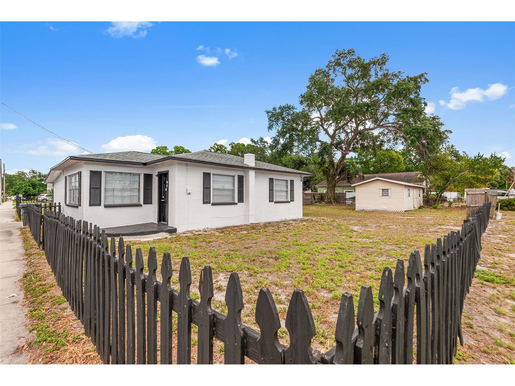 201 N Himes Avenue Tampa FL 33609 O6399464 image1