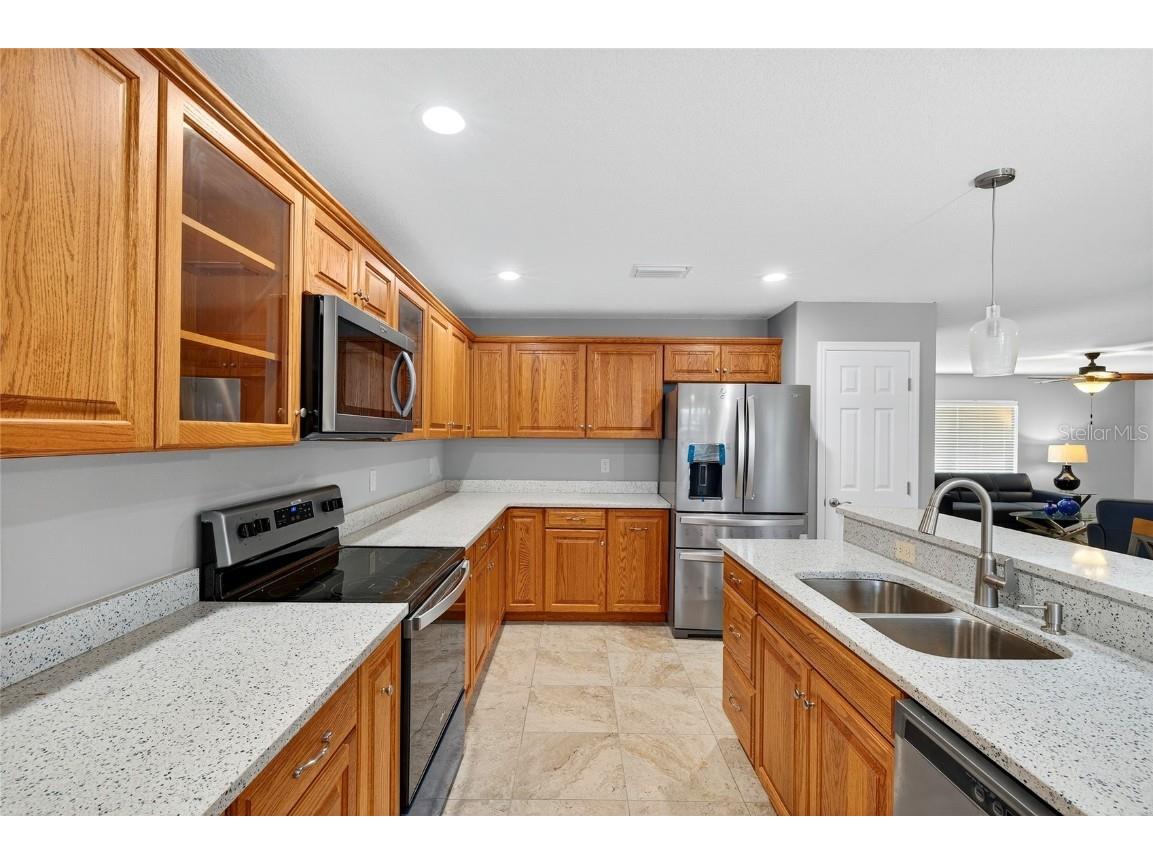 201 N West Street Interlachen FL 32148 - Mirror Lake O6361448 image19