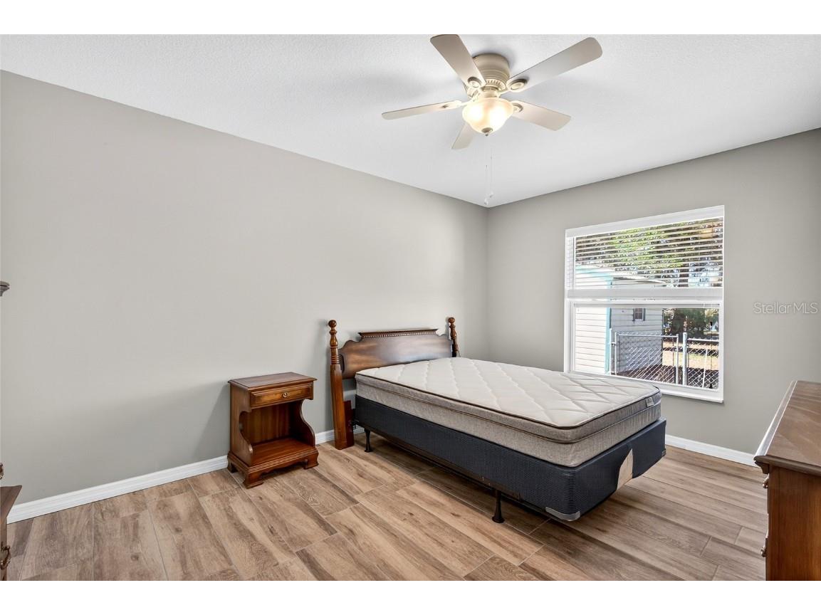 201 N West Street Interlachen FL 32148 - Mirror Lake O6361448 image29